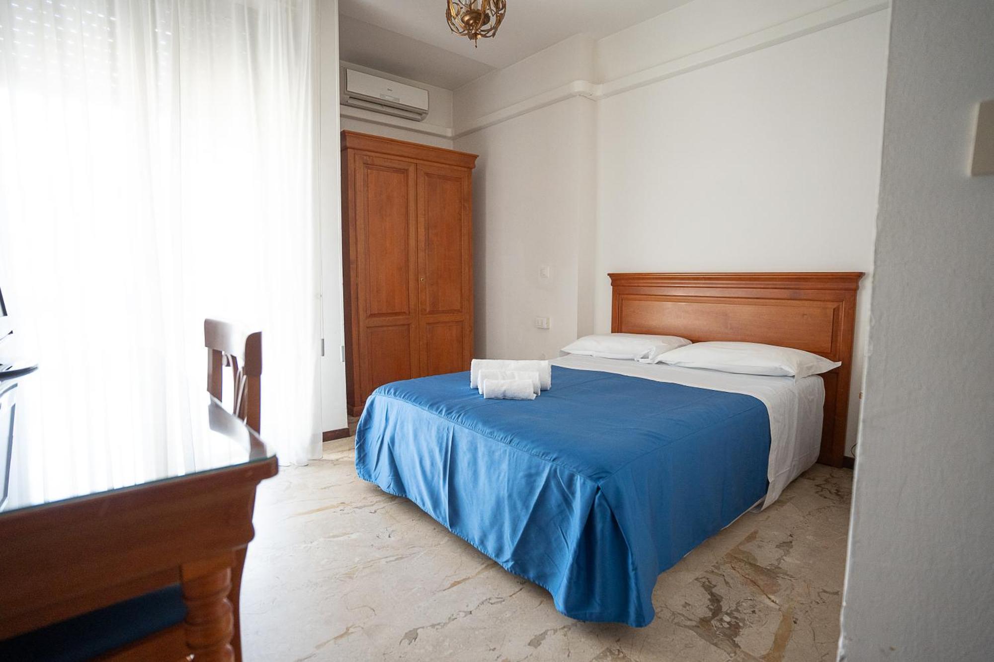 Hotel Napoleon Pontremoli Exterior photo